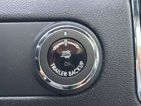 Used 2019 Lincoln Navigator Reserve AWD/4WD image 36