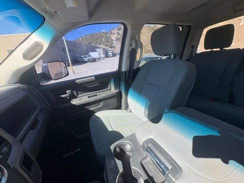 Used 2015 RAM 2500 Tradesman w/ Chrome Appearance Group image 23