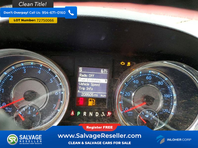 Used 2013 Chrysler Town & Country Touring FWD image 12