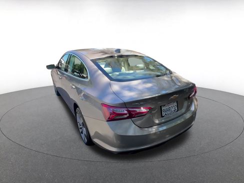 Used 2024 Chevrolet Malibu LT image 11