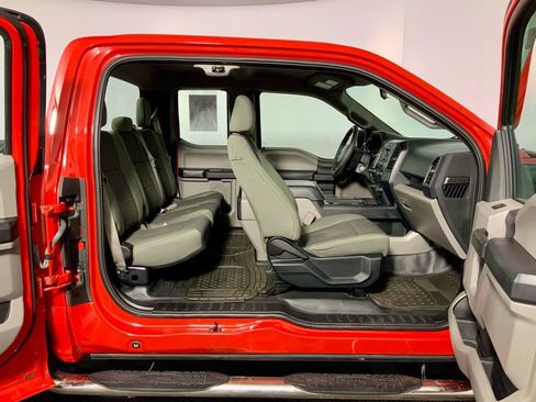 Used 2016 Ford F150 XL w/ Equipment Group 101A Mid image 28