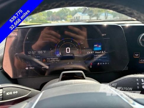 Used 2024 Chevrolet Traverse Z71 w/ Enhanced Driving Package AWD/4WD image 17