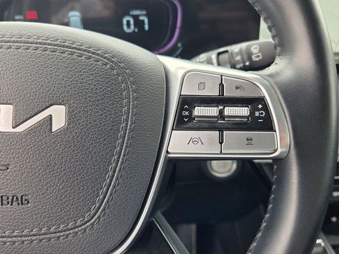 Used 2025 Kia Telluride S FWD image 23