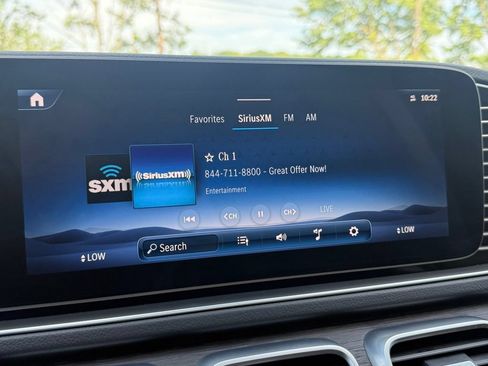 Used 2026 Mercedes-Benz GLS 450 4MATIC image 29