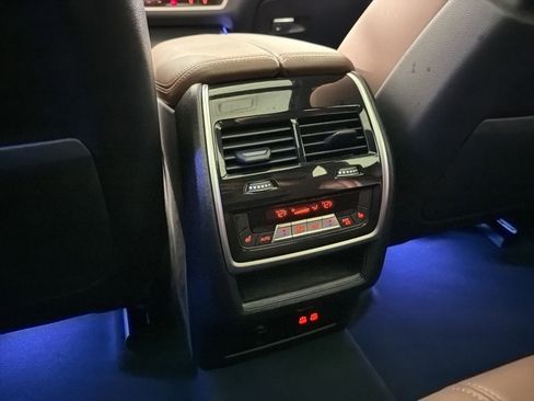 Used 2026 BMW X5 M60i AWD/4WD image 30
