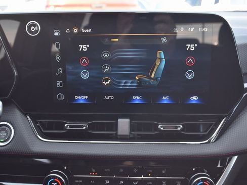 New 2026 Chevrolet Equinox RS w/ LPO, Floor Liner Package image 21