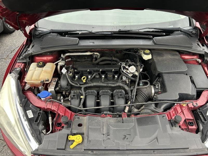Used 2017 Ford Focus Titanium FWD image 16