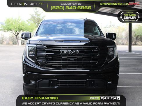 Used 2025 GMC Sierra 1500 Elevation image 2