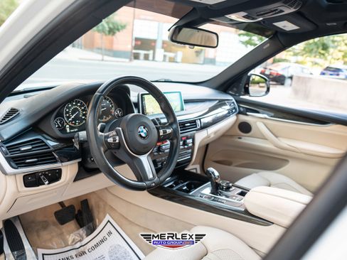 Used 2015 BMW X5 xDrive50i image 13