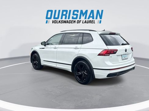 Used 2024 Volkswagen Tiguan SE R-Line AWD/4WD image 6