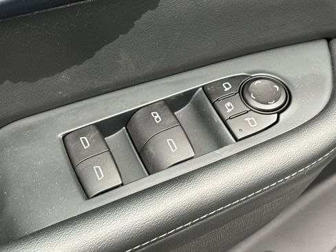 Used 2025 Buick Enclave Preferred image 13