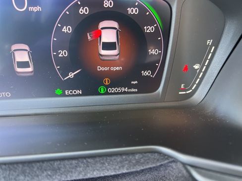 Used 2023 Honda Accord Touring image 8