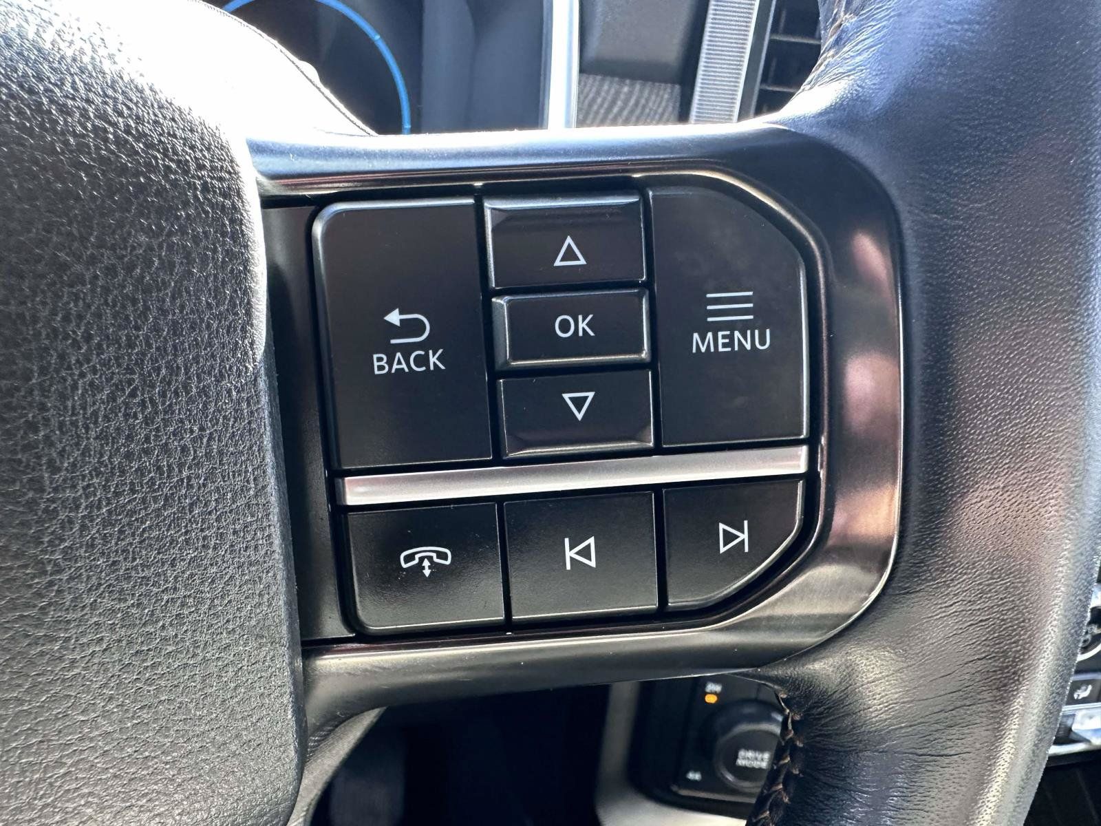Used 2023 Ford F150 Platinum AWD/4WD image 18