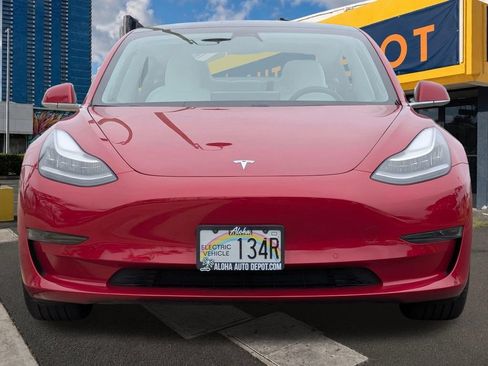 Used 2020 Tesla Model 3 Standard Range Plus RWD image 7