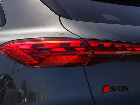 New 2026 Audi SQ5 Premium Plus AWD/4WD image 12