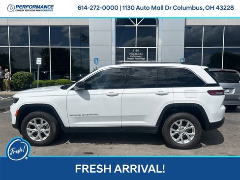Used 2023 Jeep Grand Cherokee Limited AWD/4WD image 7