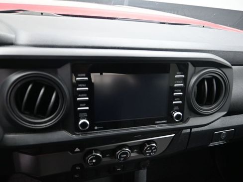 Used 2022 Toyota Tacoma SR w/ SR Convenience Package RWD image 14