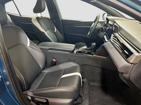 Used 2025 Toyota Camry SE w/ Multimedia Upgrade Package FWD image 24