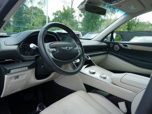 Used 2023 Genesis GV80 3.5T Advanced + AWD/4WD image 12