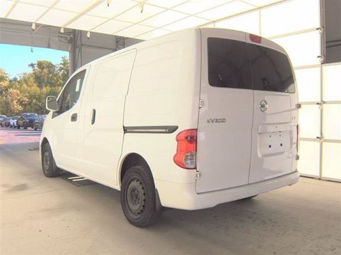 Used 2020 Nissan NV200 SV FWD image 6