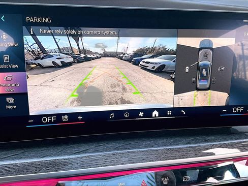 Used 2025 BMW i7 xDrive60 RWD image 25