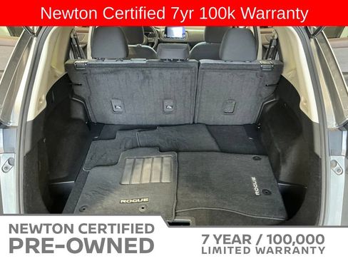 Used 2023 Nissan Rogue SV FWD image 19