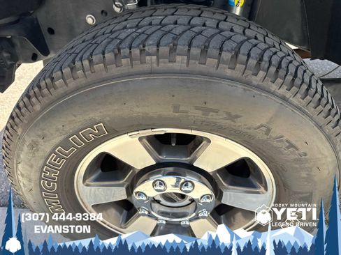 Used 2015 Ford F350 Lariat w/ Lariat Interior Package AWD/4WD image 25
