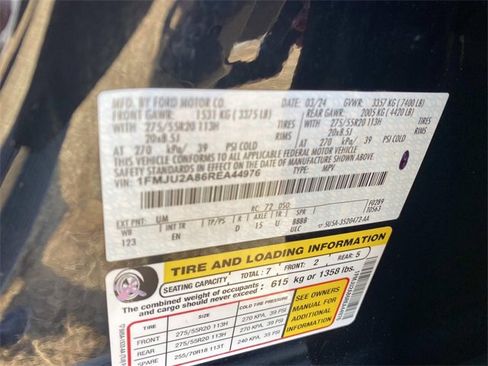 Certified 2024 Ford Expedition Limited image 24