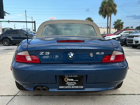 Used 2000 BMW Z3 2.5i RWD image 4