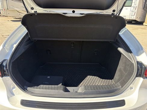 Used 2025 MAZDA MAZDA3 Hatchback w/ Appearance Package image 27
