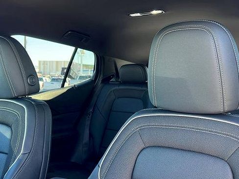 New 2026 Chevrolet Equinox EV LT w/ Convenience Package II image 18