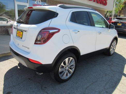 Used 2020 Buick Encore Preferred AWD/4WD image 12