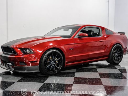 Used 2014 Ford Mustang GT Premium image 6