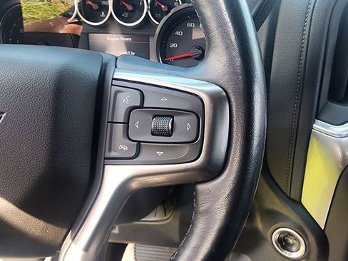 Used 2022 Chevrolet Silverado 2500 LTZ image 16