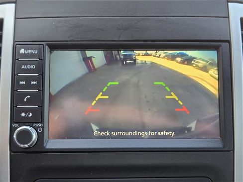 Used 2021 Nissan Frontier S image 17