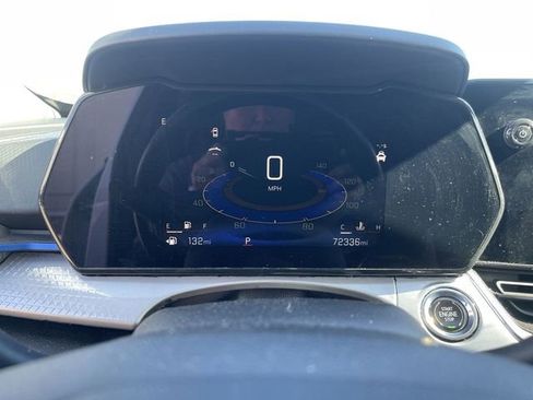 Used 2024 Chevrolet Trax LT w/ Driver Confidence Package image 2