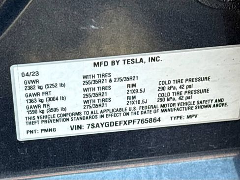 Used 2023 Tesla Model Y Performance AWD/4WD image 32