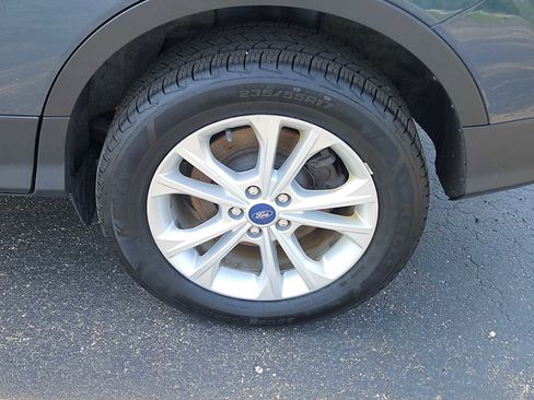 Used 2019 Ford Escape SE FWD image 23