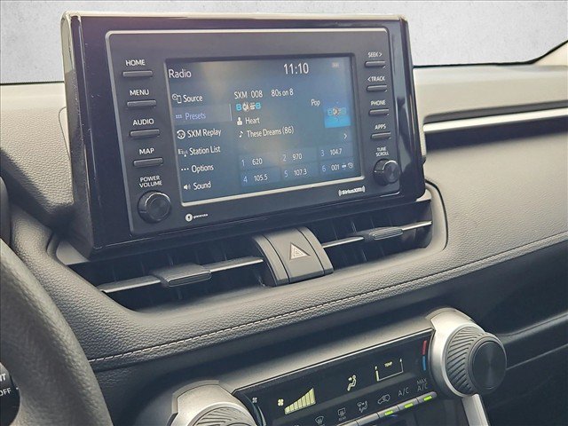 Used 2020 Toyota RAV4 LE FWD image 15
