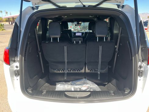 New 2026 Chrysler Voyager LX image 34