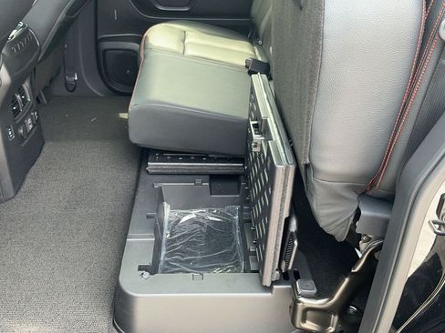 Certified 2024 Nissan Titan PRO-4X w/ Pro-4x Convenience Package AWD/4WD image 38