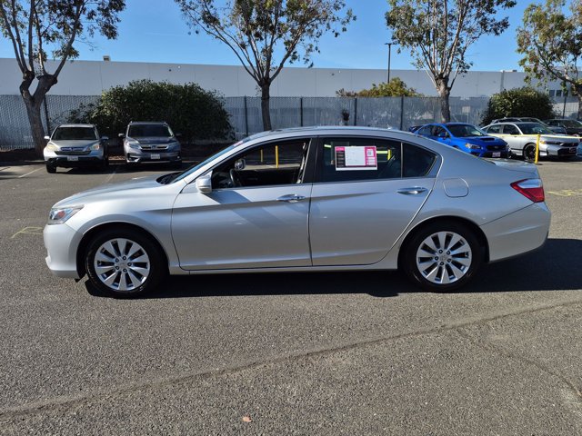 Used 2015 Honda Accord EX-L image 9