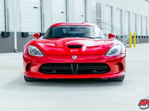Used 2014 SRT Viper GTS w/ GTS Laguna Interior Package RWD image 13