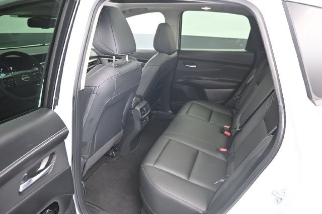 Certified 2025 Nissan Murano SL w/ Cargo Package AWD/4WD image 10