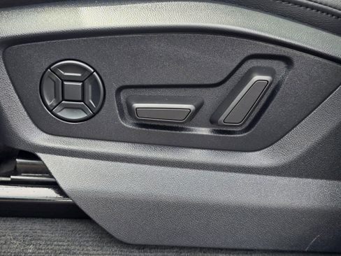 Used 2023 Audi Q7 2.0T Premium Plus AWD/4WD image 38