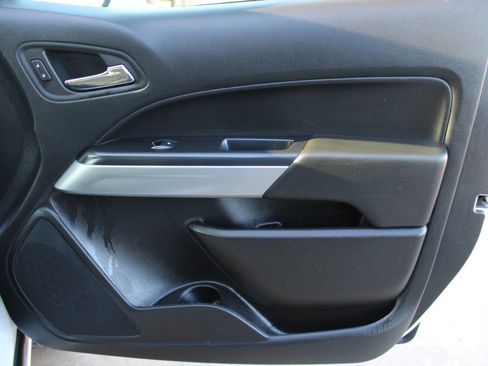 Used 2022 Chevrolet Colorado LT w/ Fleet Safety Package image 6