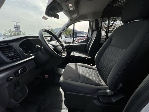 Used 2024 Ford Transit 250 Minivan/Van w/ Exterior Upgrade Package image 18