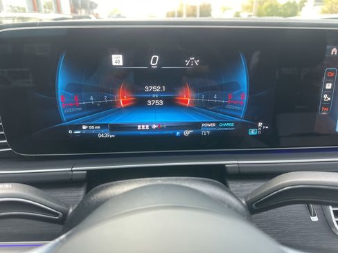 Used 2026 Mercedes-Benz GLE 53 AMG 4MATIC image 42