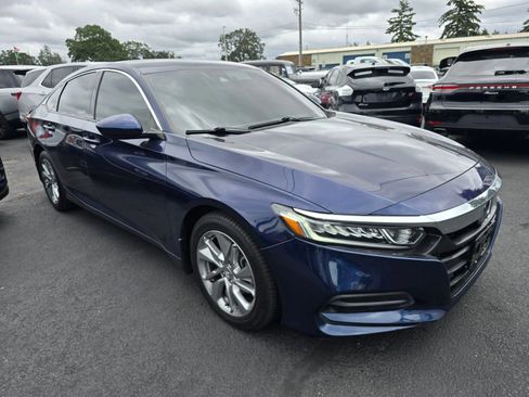 Used 2018 Honda Accord LX image 6