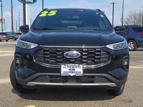Certified 2025 Ford Escape ST-Line Select AWD/4WD image 4
